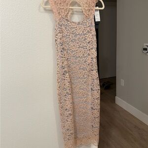 Elegant Lace Sleeveless Dress - Pink